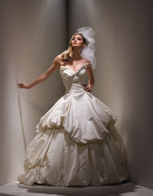 Awesome wedding big ball gown